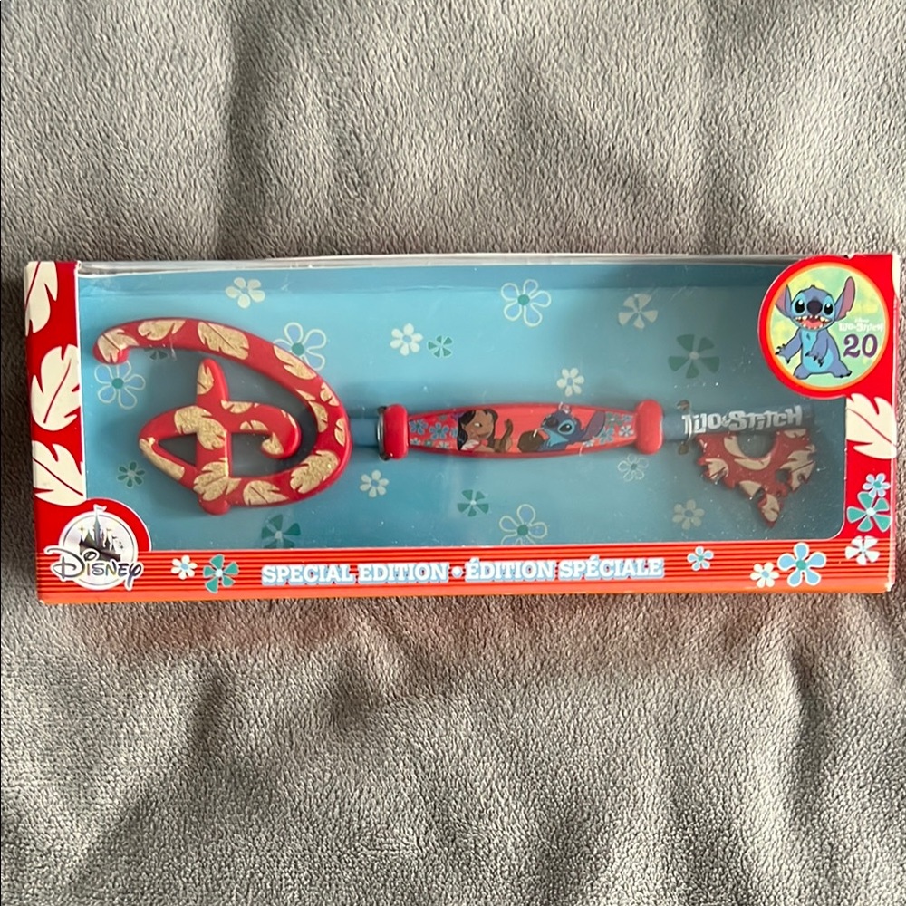 Disney Special Edition Lilo & Stitch Key